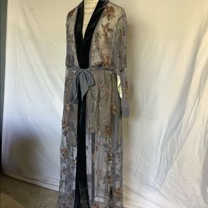 Aratta Silent Journey Kimono